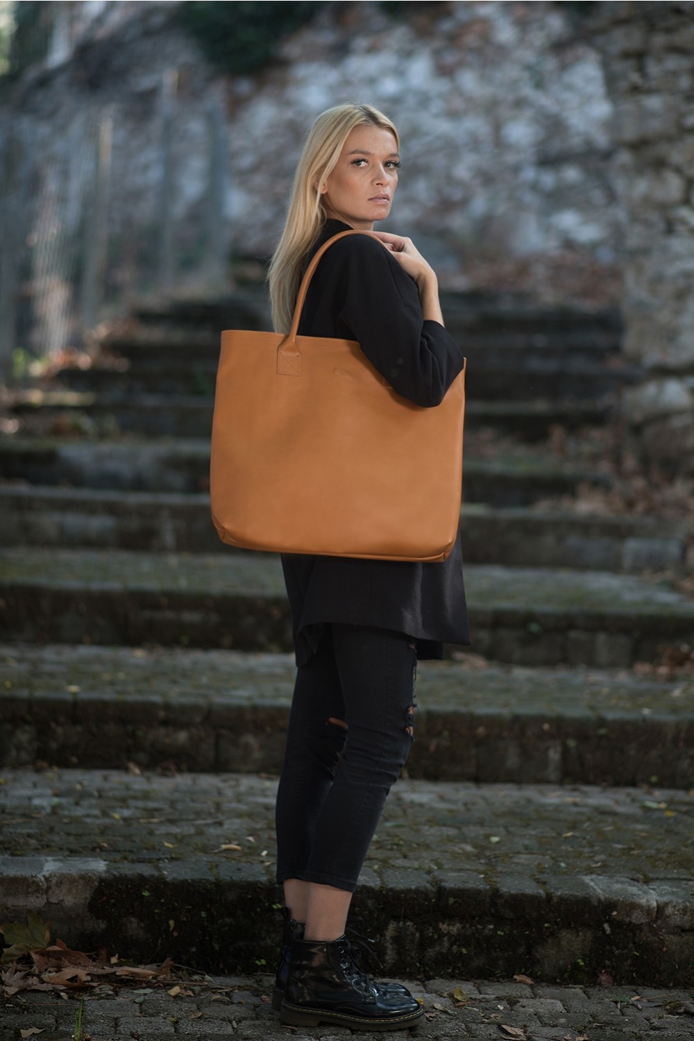 HANDMADE LEATHER COGNAC SHOPPING BAG