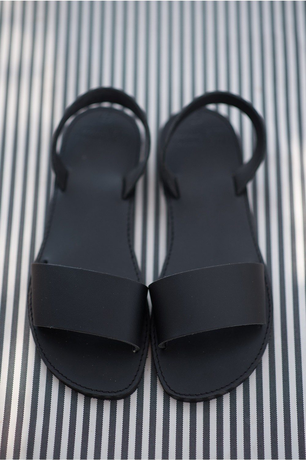 WOMEN'S LEATHER  "SLIDE SANDALS" BLACK